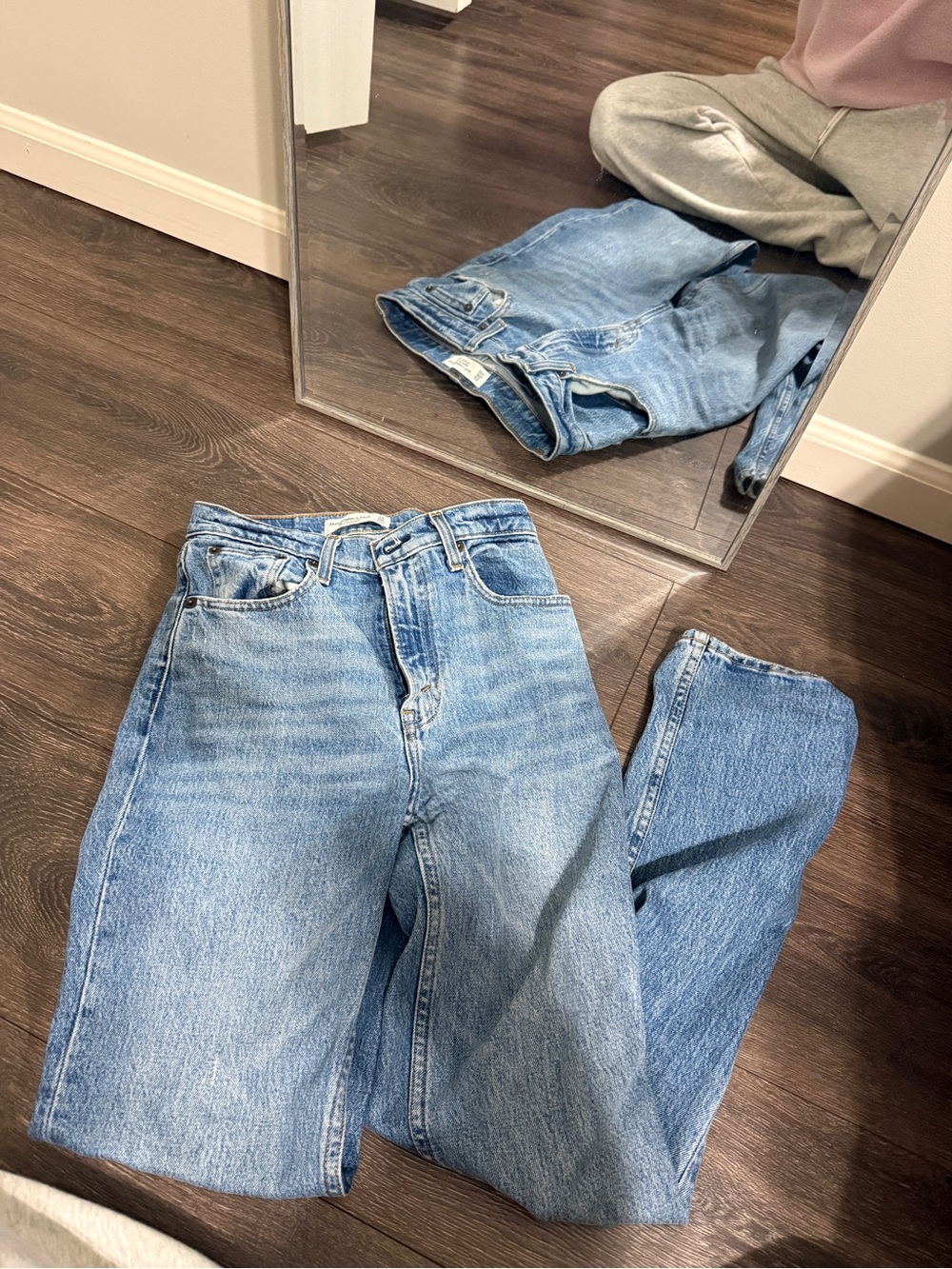 Abercrombie & Fitch Light Blue Straight-Leg Women’s Jeans